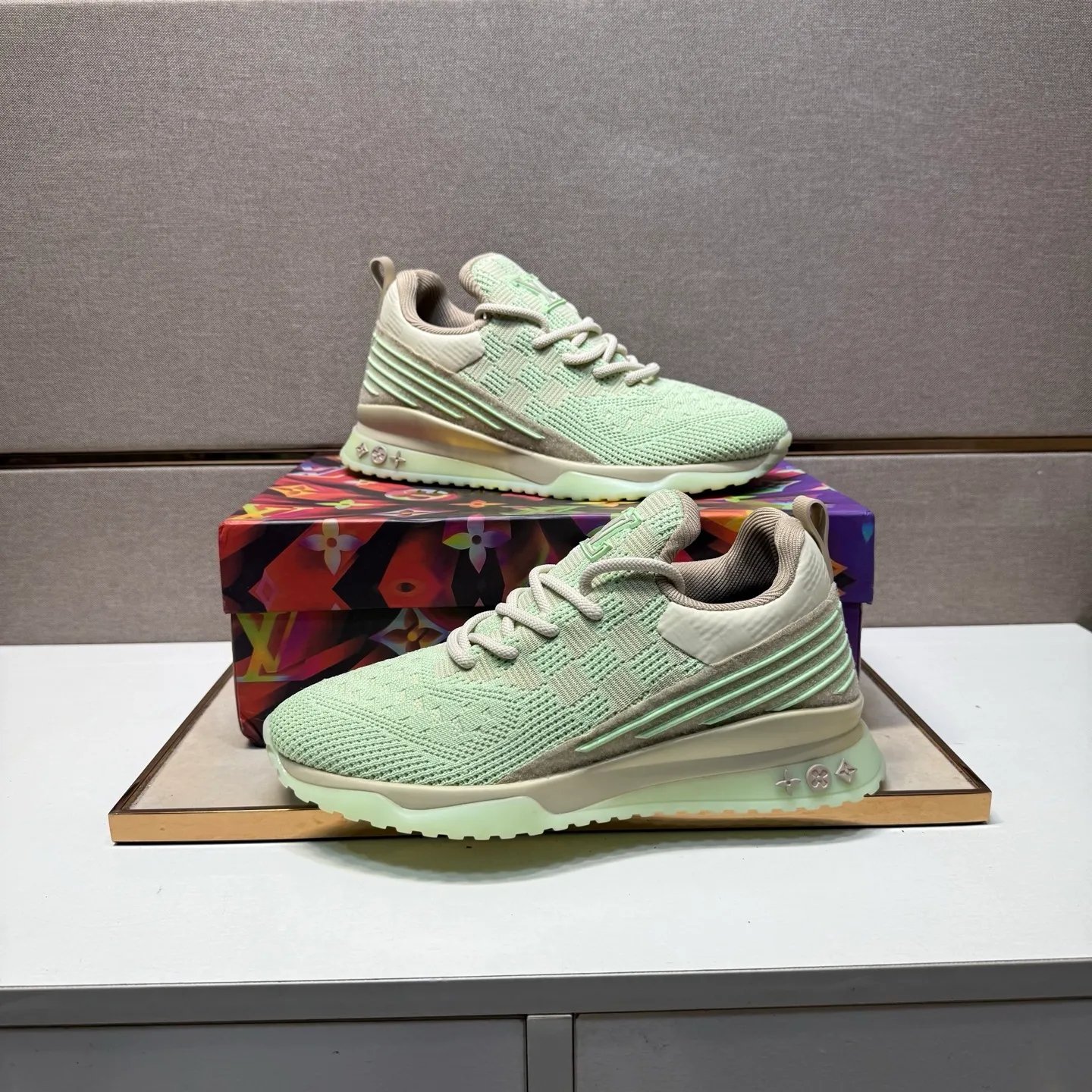 ⬛️Men's shoes 💰p480 [LV～] Men's casual shoes 2025z cabinet sales simultaneously 🔶Size: 38-44 #️⃣ 🔷7 colors🔜The upper is made of multi-material splicing➕Mesh lining, comfortable and breathable, sole: original comfortable and wear-resistant outsole, ⚠️real thing📱photographed🎬real thing is better📢📢📢